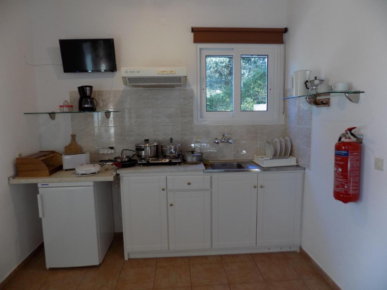 Villa Elli 1 Panoramic View อิปโซส ภายนอก รูปภาพ